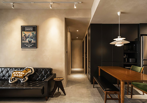 Tokyo Design Awards Winner - Refined in Dark Tones by Hayami Design