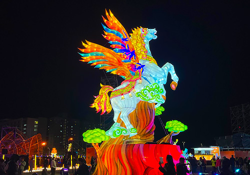 Tokyo Design Awards Winner - Heavenly Steed in Flight by Lan-Yung-Chi Lantern Art House